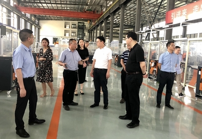 深化校地合作，共促科技創(chuàng)新——四川省科技廳基礎(chǔ)處處長(zhǎng)豐偉一行赴我校考察調(diào)研